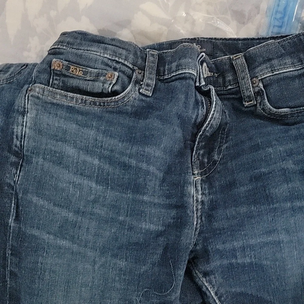 Jeans - Picture 2 of 3